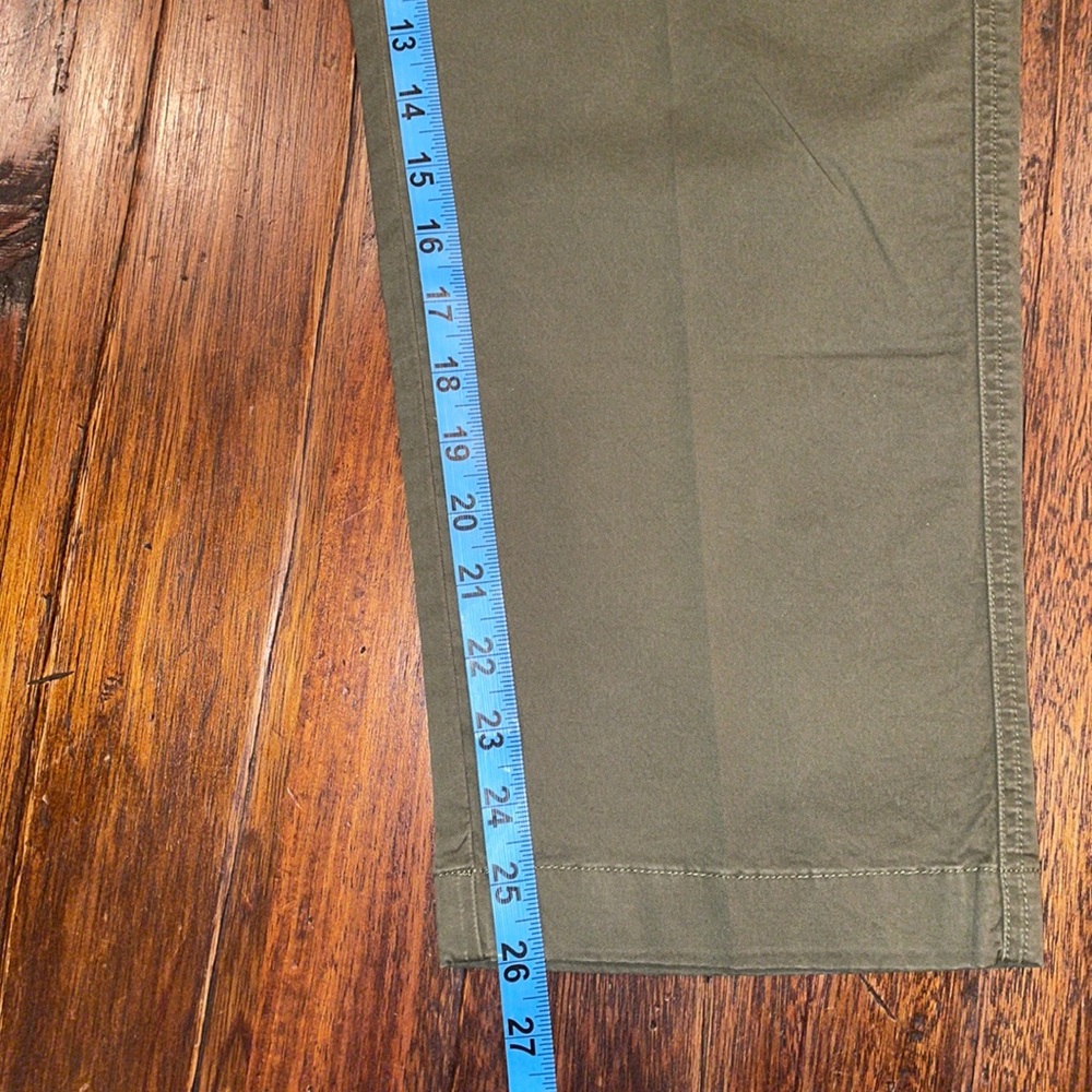 NWOT CLOSED Khaki Pants, Size 27 & 26 - Picture 8 of 13